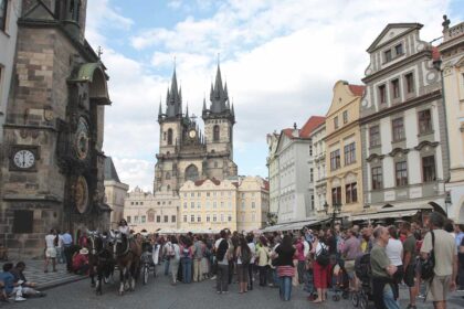 مردم شهر پراگ پایتخت جمهوری چک