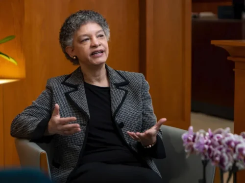 سوزان کالینز - عضو فدرال رزرو - رییس فدرال رزرو بوستون