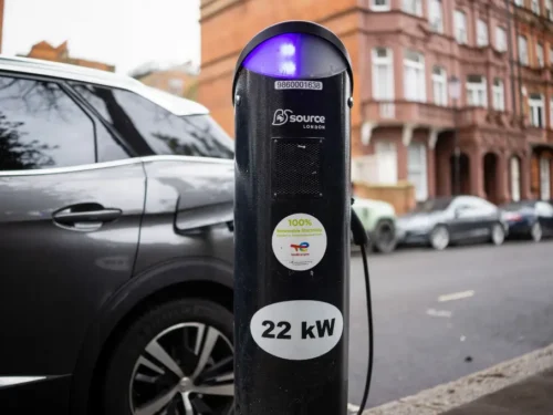 خودروی برقی بریتانیا