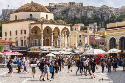 بازار در یونان - میدان موناستیراکی