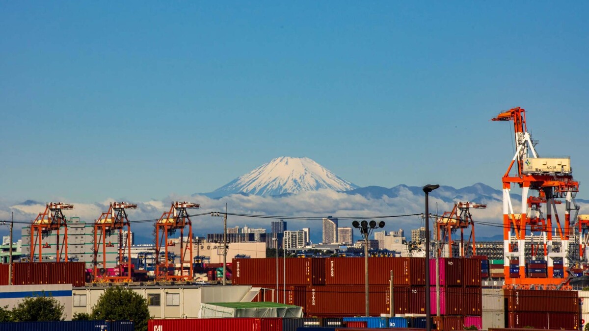 تراز تجاری ژاپن