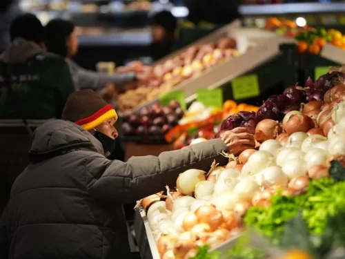 اعتماد مصرف کنندگان آمریکایی