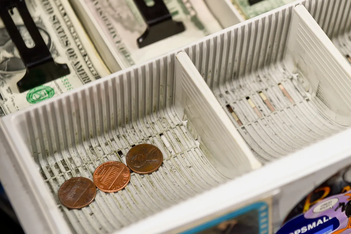 شاخص اعتماد مصرف کننده آمریکا