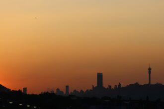 شاخص مدیران خرید آفریقای جنوبی - نمایی از شهر ژوهانسبورگ